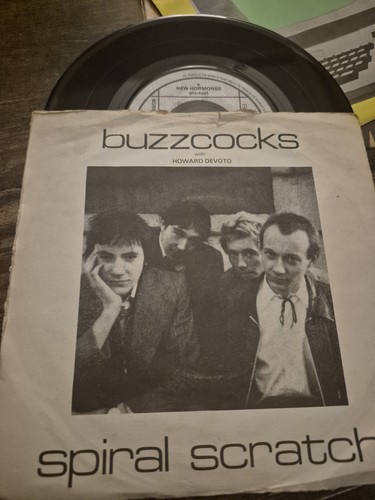 Buzzcocks spiral scratch uk - -,