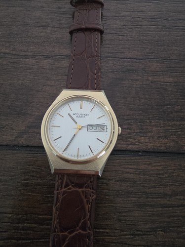 Bulova accutron mens - bulova, quartz