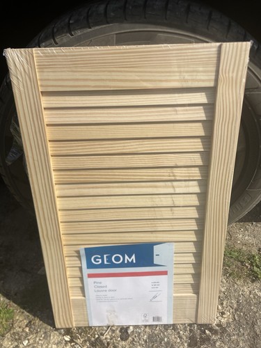 Geom pine closed - , doors