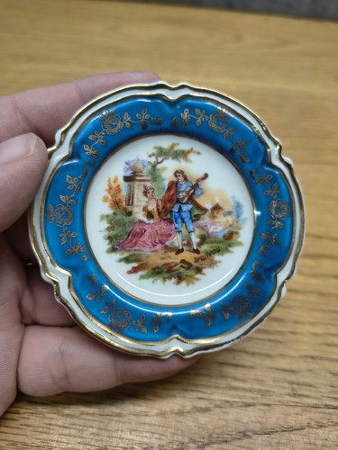 Limoges courting couple - limoges,