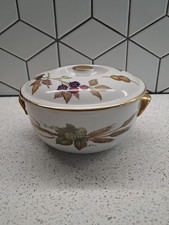 Royal Worcester Evesham Gold