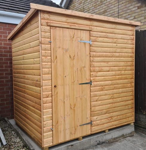 Pinelap pent garden - pent, shed