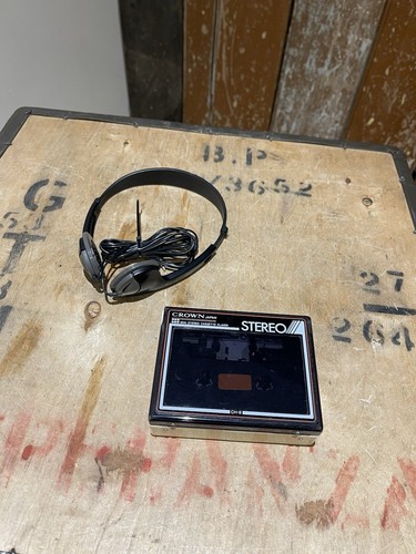 Vintage crown mini stereo - vintage,