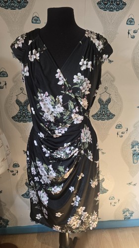 Beautiful black green - beautiful,