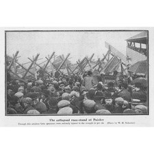 PAISLEY Scene at the Collapsed