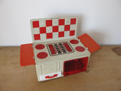 Vintage tin toy oven - , cooker