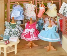 Sylvanian Clothing Boutique. Dress Accessories Mother Sister  Calico Critters