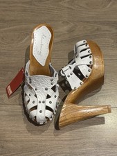 MUSTANG ~ Womens White Leather