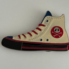 Belt Buckle Converse-Style Sneakers Skull Crossbones Metal Fashion Icon