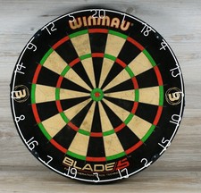 Winmau Blade 5 Professional Level Quality Bristle Dartboard Man Cave Home Bar