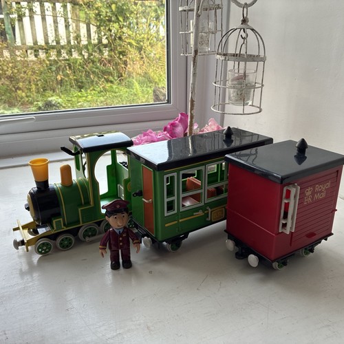 Postman pat greendale train - postman,