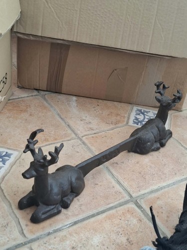 Vintage black cast iron stag - cast,
