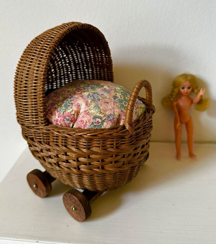 Small wicker doll pram post - small,