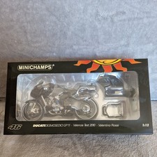 Minichamps Ducati GP11 1:12