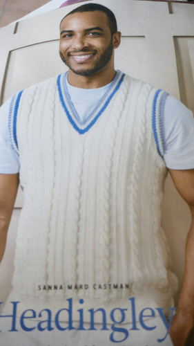 Knitting pattern for - , cabled