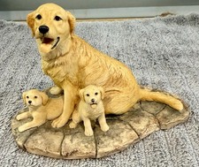 Lovely Border Fine Arts Golden Retriever and Puppies Figurine
