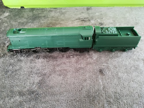 Vintage hornby gauge green - oo,