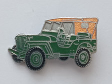 Classic Landrover Jeep Enamel Lapel Pin Badge.    PB1-73