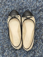 Ladies Flat Shoes Size 6