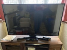 Panasonic 43” TV TX-43E302B