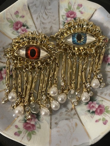 Schiaparelli-Inspired