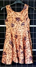 Girls Dress NEW & TAGGED *