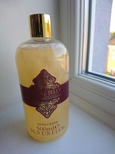 BOOTS ROYAL JELLY BATH CREAM