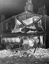 The 4-ton lorry which crashed