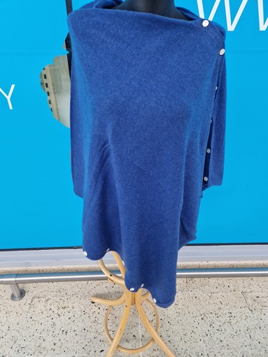 100 pure cashmere poncho - 100%pure,