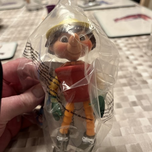 Mcdonalds happy meal toy 2002 - mcdonalds,