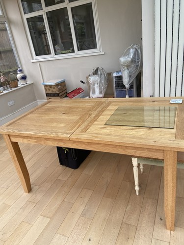 Solid oak extendable dining - extendable,
