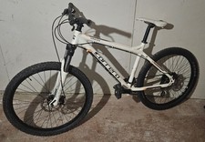 White Kraken Carrera Mountain Bike 26 Wheels 8 Speed