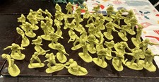Huge Army Men Toy Soldier Set