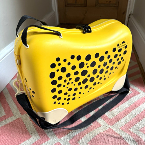 Samsonite yellow plastic - samsonite,
