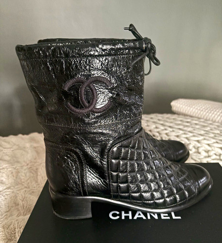 Chanel g34096 black quilted - chanel,