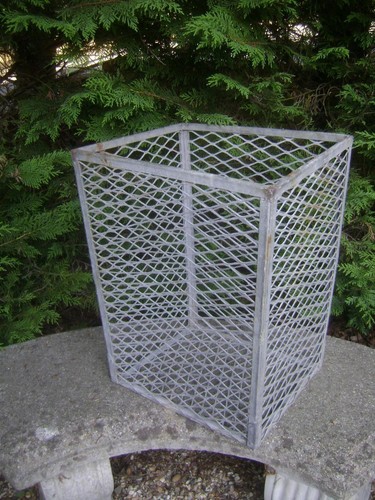 Vintage 70s galvanized wire - vintage,
