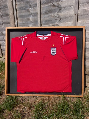 Signed sir david beckham - signed,