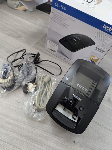 Brother 700 label printer - ql-700,