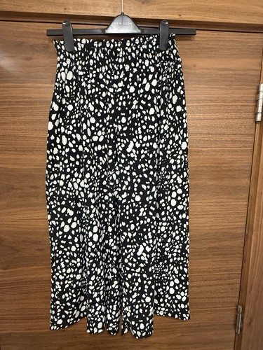 River island black and - black, white