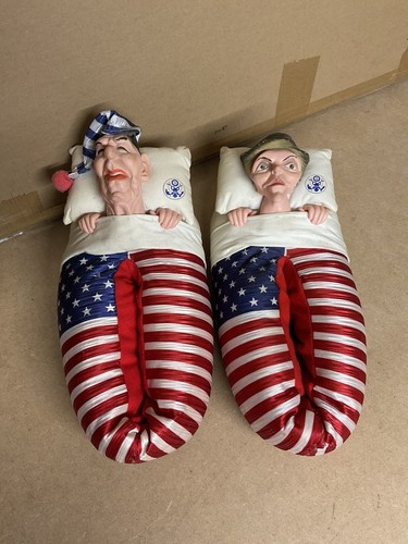 Spitting image slippers - spitting,