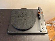 Roksan Attessa Turntable Black