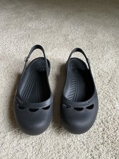Women’s Crocs Size 8 Ballet