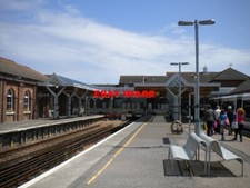 PHOTO  LITTLEHAMPTON STATION CANOPIES THE SHORT CANOPIES OVER PARTS OF THE PLATF