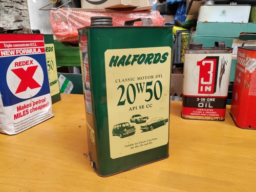 Vintage oil can gallon - oil,