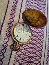 ANTIQUE GOLD TONE WALTHAM AMERICAN TRAVELER FULL HUNTER POCKET WATCH.