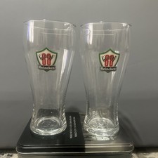 2x Very Rare 1.5 Pint Heineken