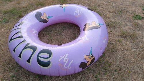 Large inflatable rubber ring - inflatable,