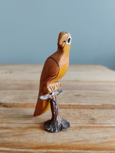 Miniature vintage carved - miniature,