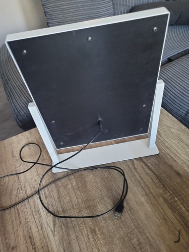 Dressing table vanity mirror - table,