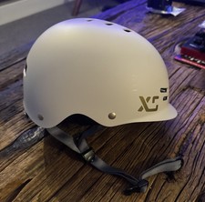 Bern Skyline Cycle Helmet In Cream With Peal M/L Size New